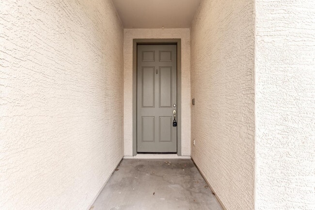 Photo - 3727 W Memorial Dr