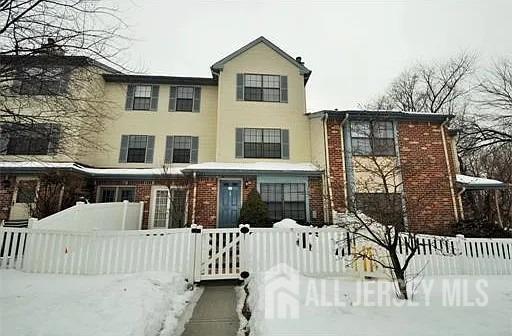 Photo - 38 Covington Ct Townhome
