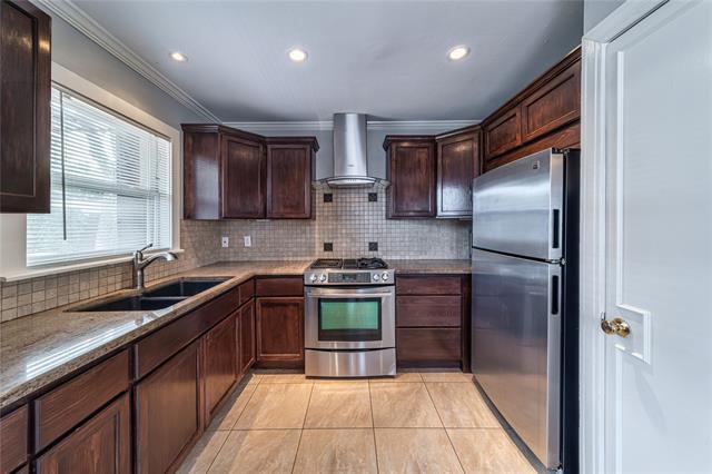 Photo - 7302 Kenwell St