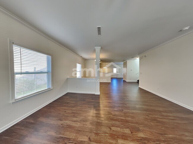 Photo - 9907 Fernspray Rd