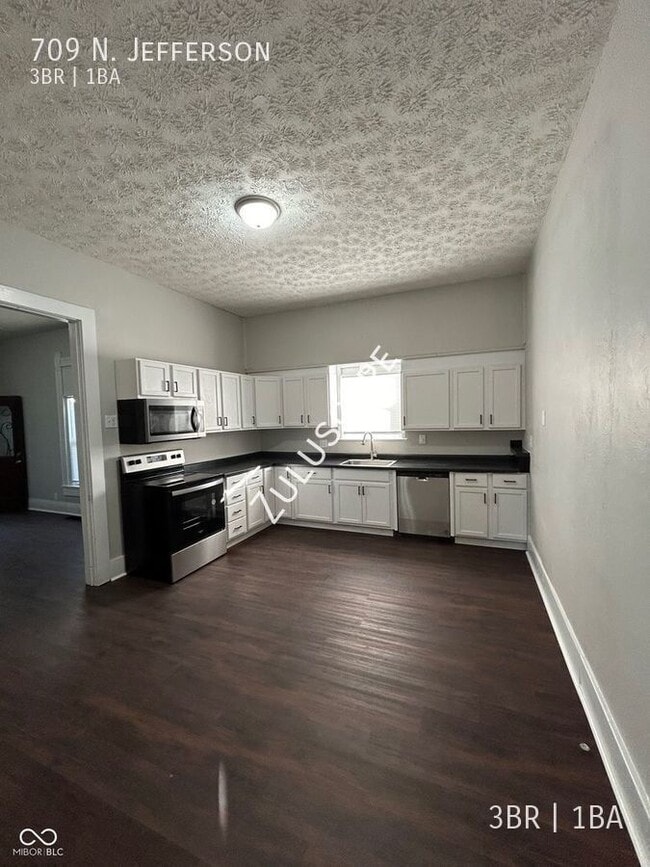 Photo - 709 N. Jefferson-