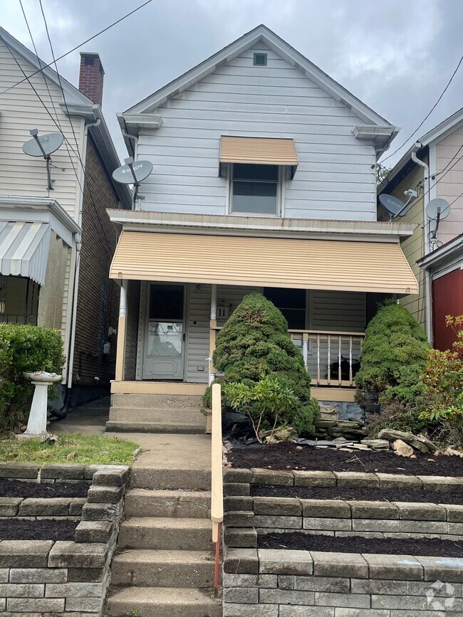 Building Photo - 711 Waddell Ave Rental