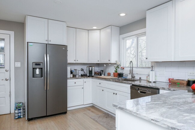 Photo - 3309 York Rd