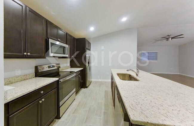 227 Pennfield St