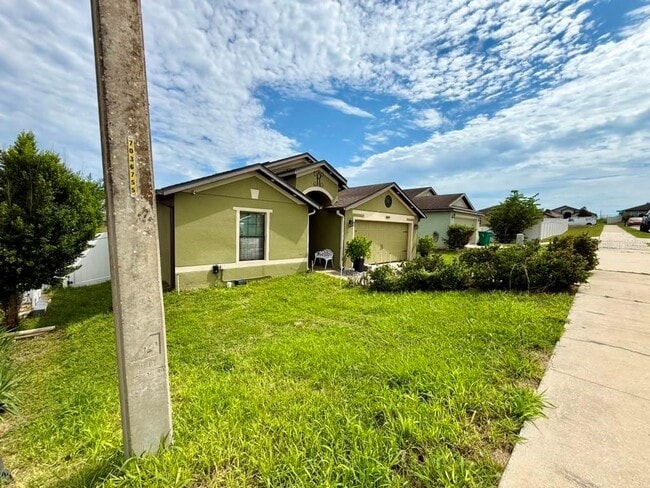 Photo - 1609 Steely Dr