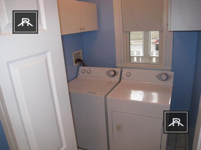Photo - 3 bedroom in Brighton MA 02135 Unit 3