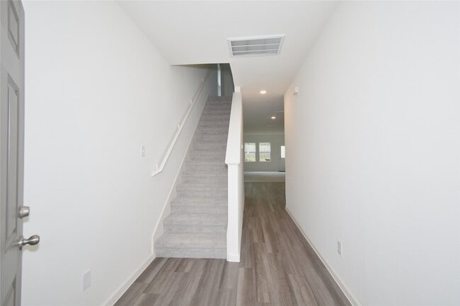 Photo - 15291 Abella Dr