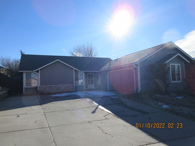 Photo - 1011 Sunburst Dr House
