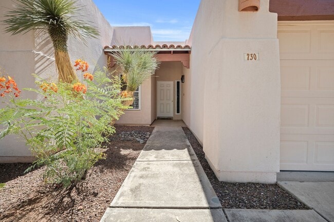 Photo - 730 N Northern Vista Pl
