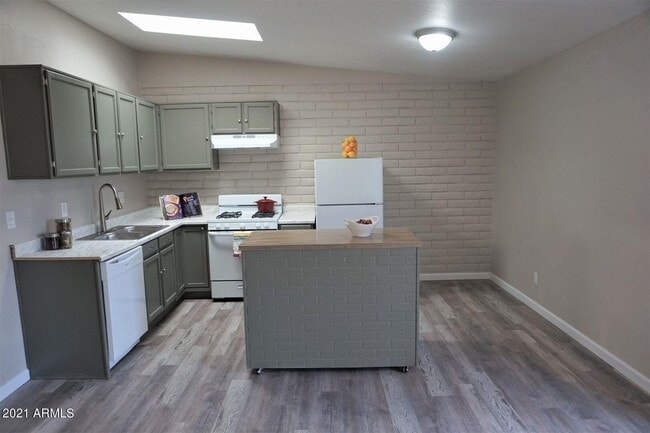 Photo - 216 N Canyon Dr Unidad Apt 6