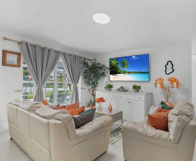 Photo - 3880 NW 5th St