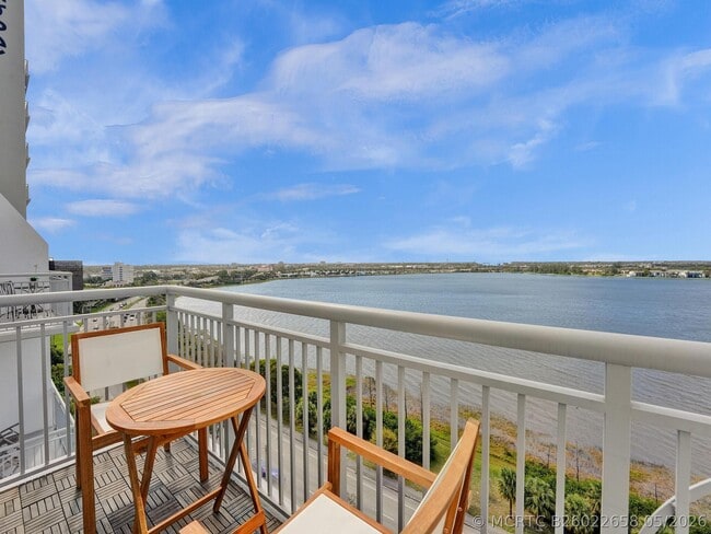 300 S Australian Ave Unit 1009