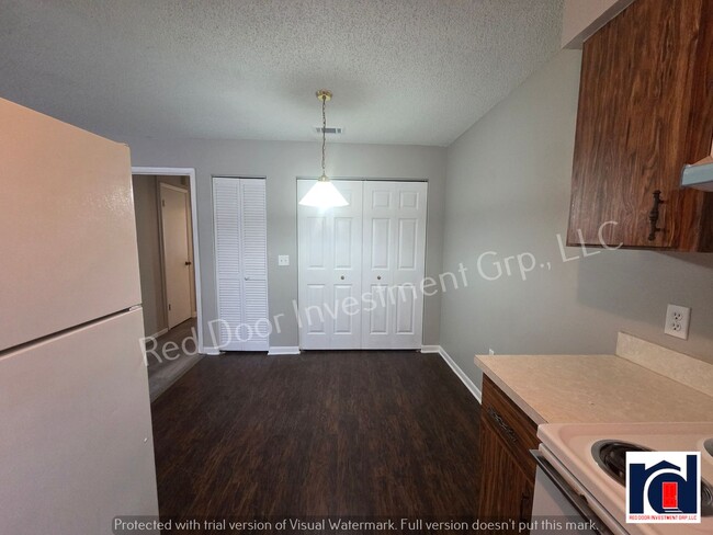 Photo - 3831 NE 41st St Unit 3831 NE 41st St.  A