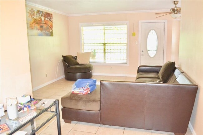 Photo - 5202 Beechmoor Dr