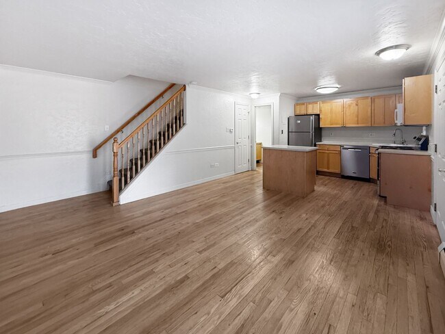 Photo - $0 DEPOSIT OPTION. CHEESMAN PARK! TWO STORY CONDO! ADDITIONAL HALF BATH ON MAIN LEVEL! PARKING, H...