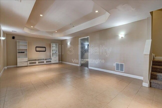 Photo - 2540 Alvecot Cir SE