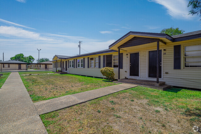 Building Photo - Legacy Apartment Homes