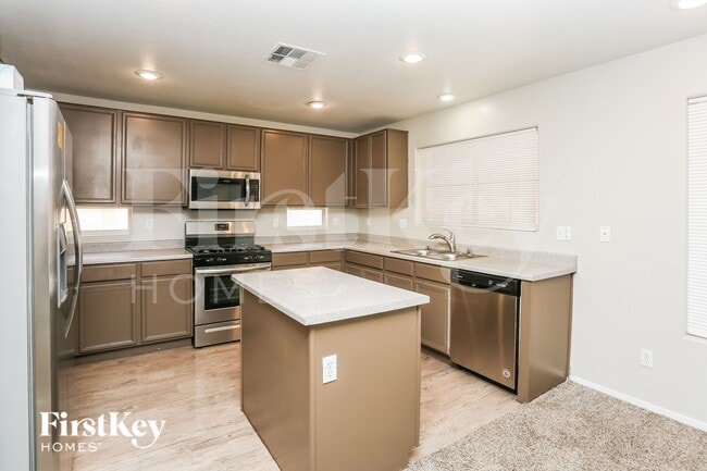 Photo - 4633 N Sergeant Ct