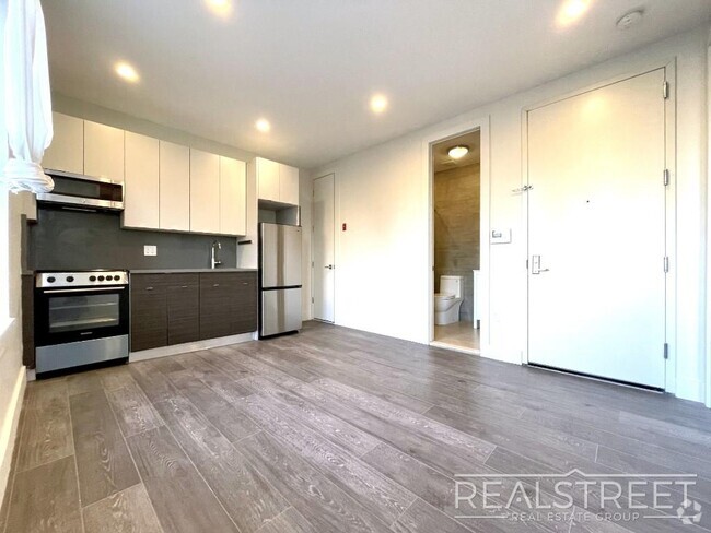 Building Photo - Modern Bright Sun-Filled 1 Bed Unit 3A Rental