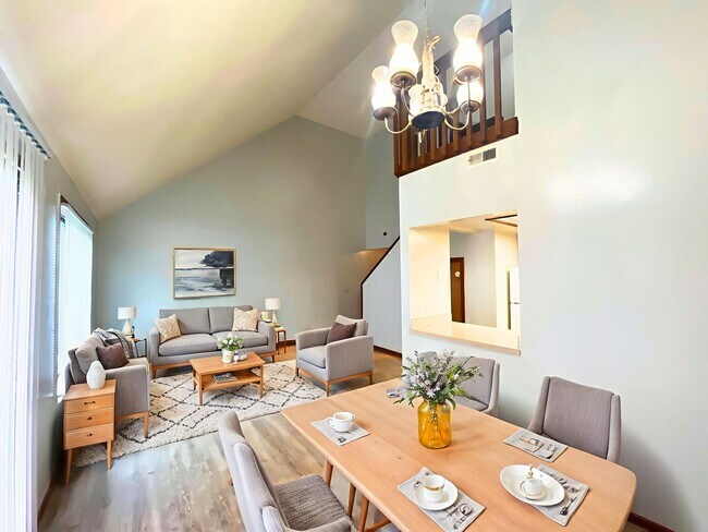 Photo - Spacious Living Room Unidad Apt 314