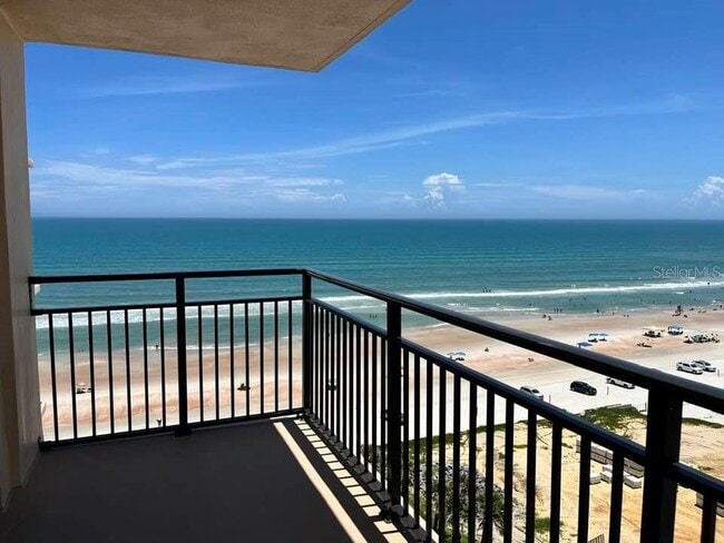 Photo - 3051 S Atlantic Ave Unidad J010