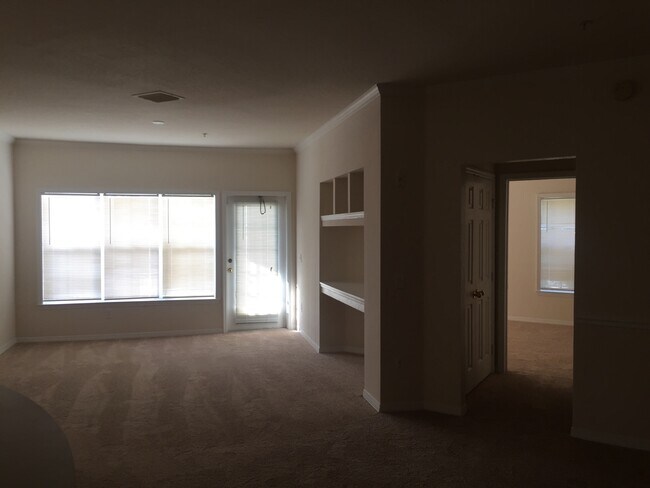 Photo - 3621CR#722(100) Unit 722