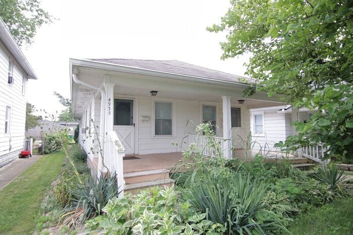 Great Location in Speedway - Great Location in Speedway
