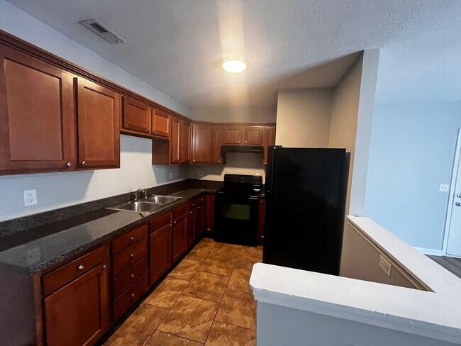 Photo - 3600 Hillcross Dr Unidad 3600 Hillcross Dr -  1