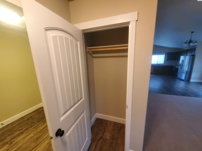 Photo - FOR RENT SAGECREST