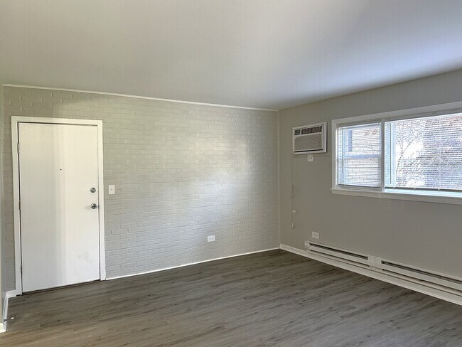 Photo - 9709 W Lorraine Dr Unit Apt 1