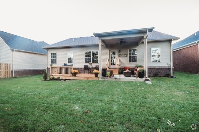 Building Photo - Fall in Love with this home!!!