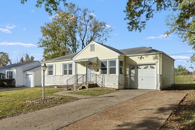 Photo - MOVE IN READY! Passed Occupancy!!! Move in BEFORE the holidays! Refrigerator included.