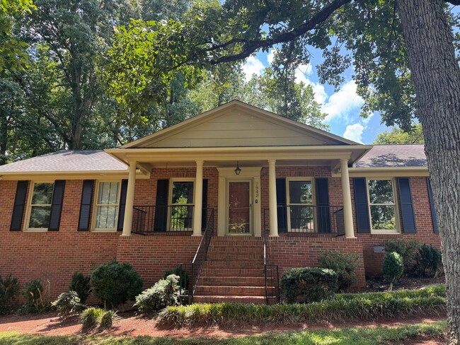 Photo - 7942 Lake Vista Dr