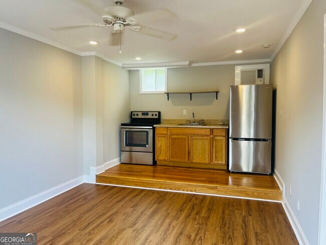 Photo - 128 Main St Unit 09