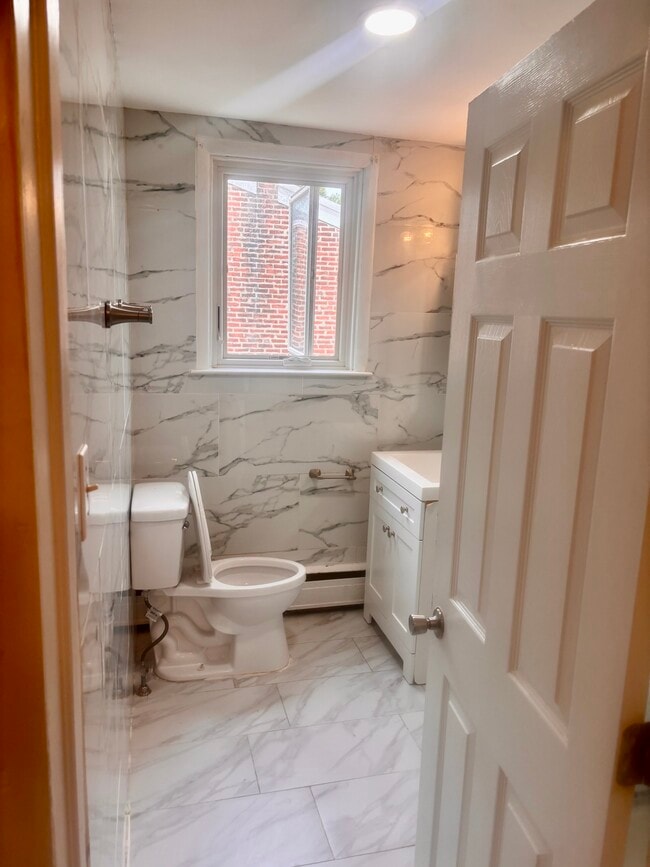 Photo - 7337 Claridge St Unit 2