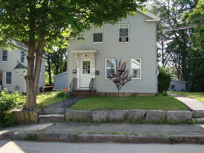 Building Photo - 33 Norton St Unit 1