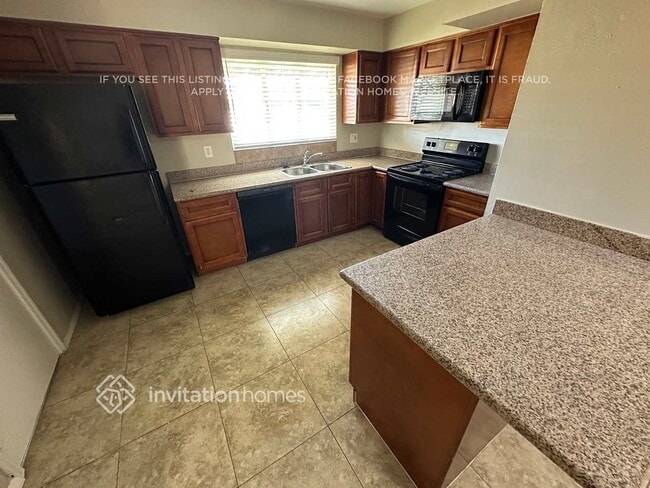 Photo - 3737 W Lawrence Rd