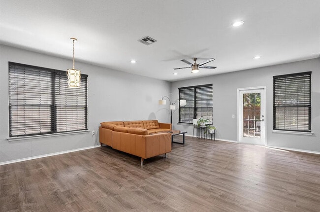 Photo - 9132 Ipswich Bay Dr