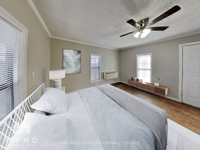 Photo - 2308 21st St