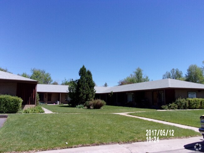 Building Photo - Prime Lakewood Location - 1 Bedroom - (821... Rental