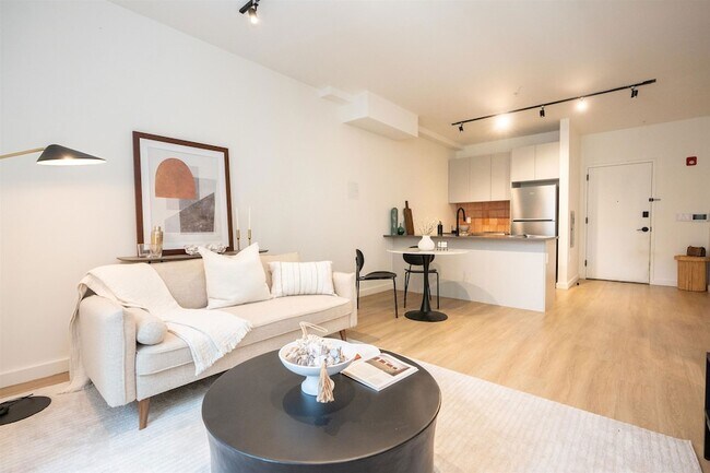 Photo - 328 Pacific Ave Unidad 102