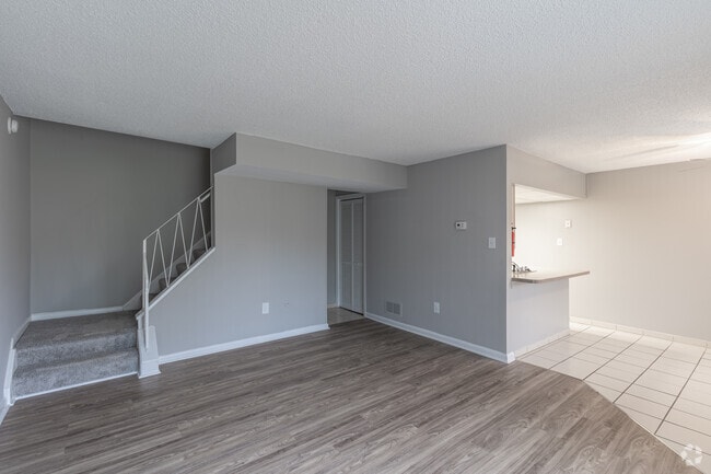 2 BR, 1 BA - 840SF - Living Room