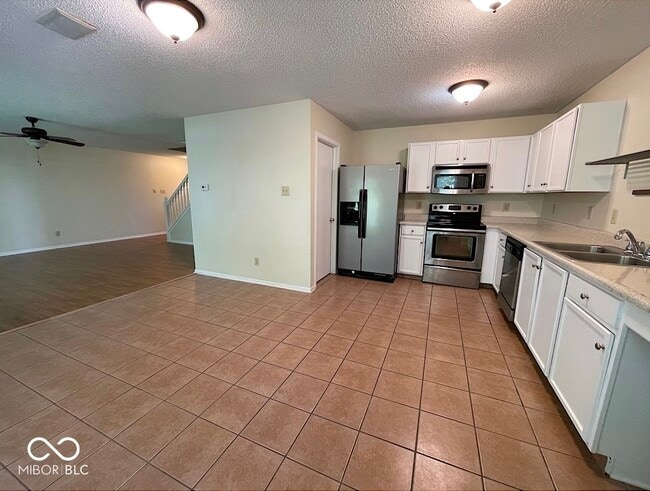 Photo - 6909 Earlswood Dr