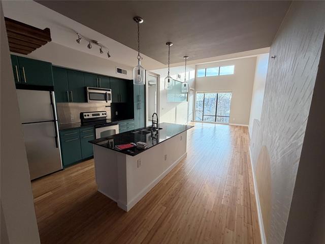 Photo - 4040 N Hall St Unit 309