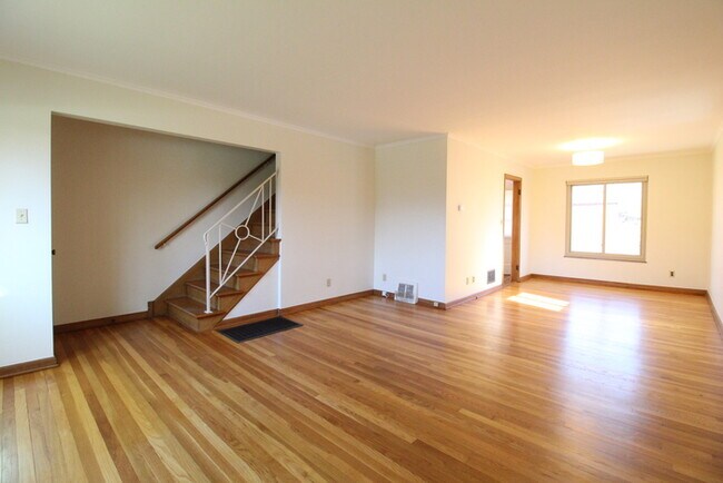 Photo - COMING SOON Condo in UA School District! Unit 230