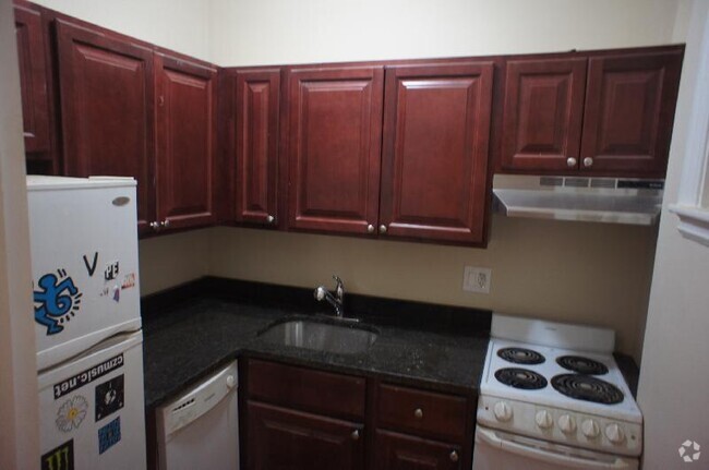 Building Photo - 1091 Boylston St Rental
