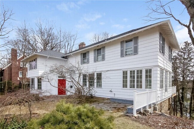 Photo - 50 Greenacres Ave