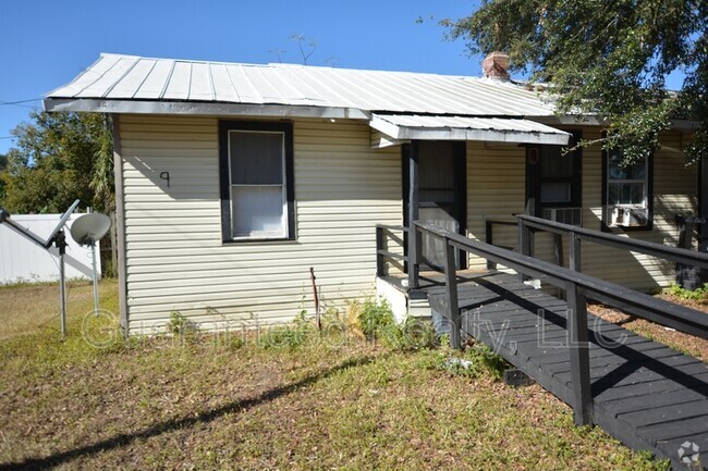 Building Photo - 2726 Shamrock Dr Rental