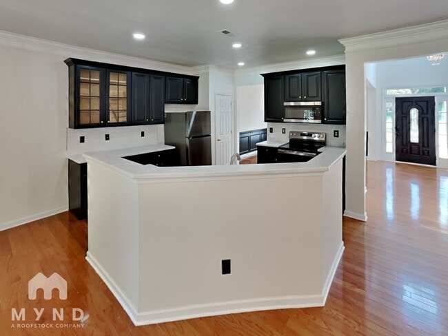 Photo - 3015 Sweetspire Rd