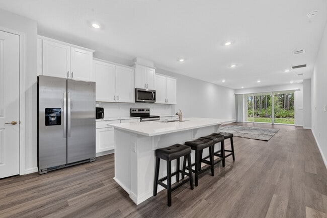 Photo - 2568 Kinsale Ln